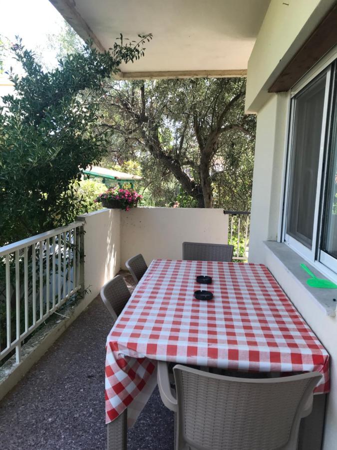 Stefani Apartment With A Sea View Terrace! Nea Moudania Luaran gambar